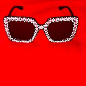 BLING SUNGLASSES. Black & silver sunglasses.